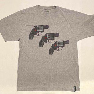 Fresh INTL Gun Bars MC Hammer T-Shirt L